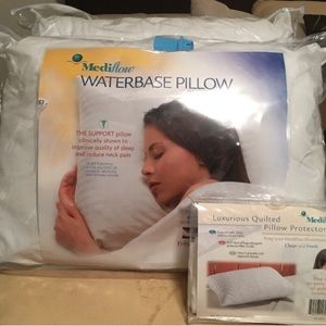 Water Pillows (2) by Mediflow